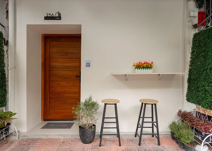 The House Chinatown 3br * 曼谷