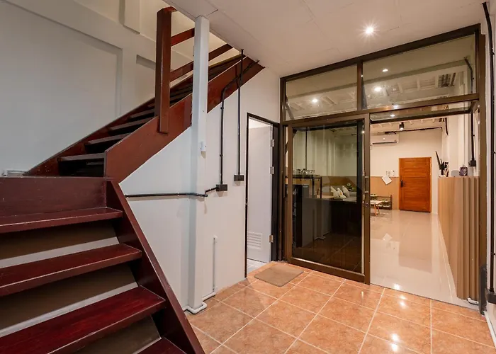 The House Chinatown 3br 度假居 *